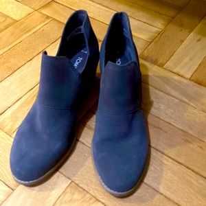 Toms Kallie Wedge Cutout Boot